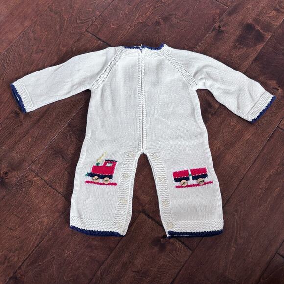 Grandma Nes Boys 6 Month Hand Knit Outfit Cream Trains Romper - Picture 8 of 8